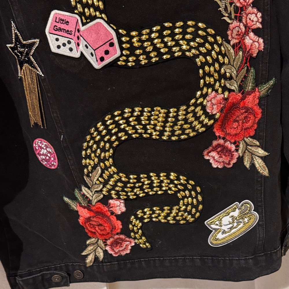 Taylor Swift FANS Bling Custom Made Black Denim Jacket For The ERAS CONCERT. PC1 - Picture 10 of 10